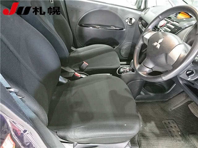 MITSUBISHI I