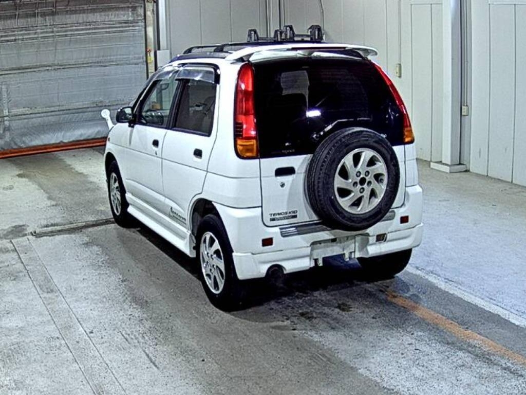DAIHATSU TERIOS KID