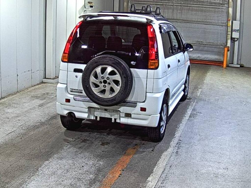 DAIHATSU TERIOS KID