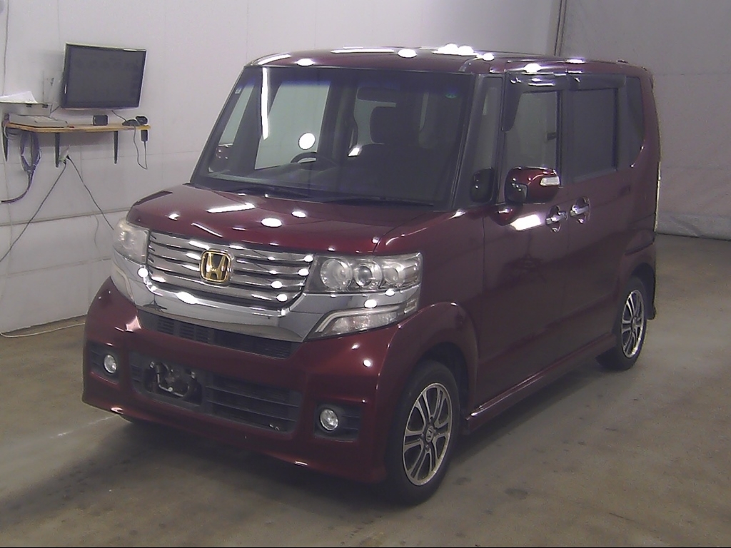 HONDA N-BOX