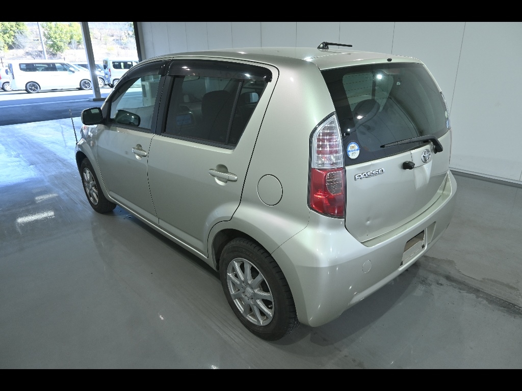 TOYOTA PASSO