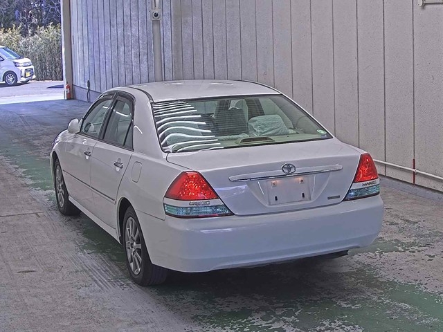 TOYOTA MARK II