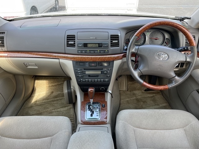 TOYOTA MARK II