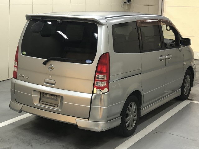 NISSAN SERENA
