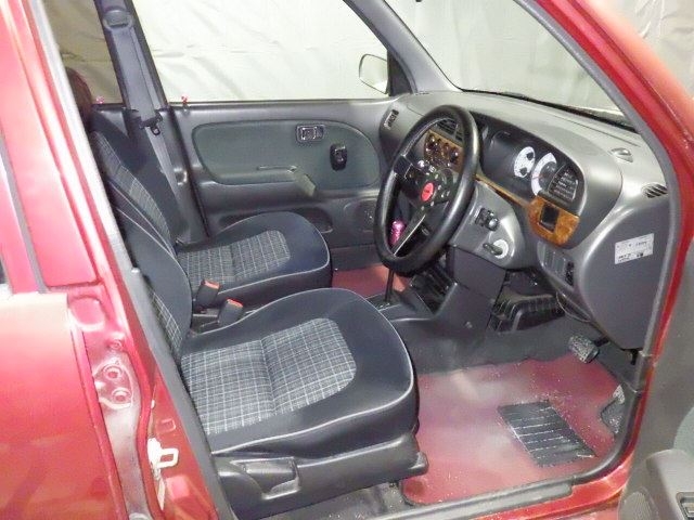 DAIHATSU MIRA GINO