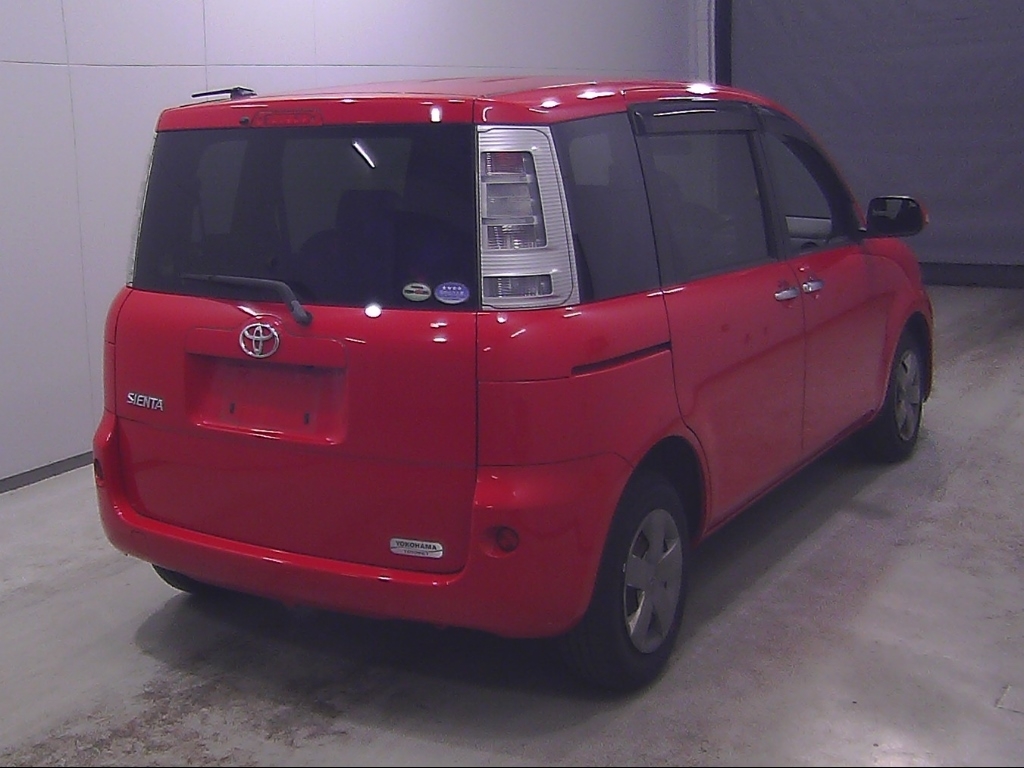 TOYOTA SIENTA