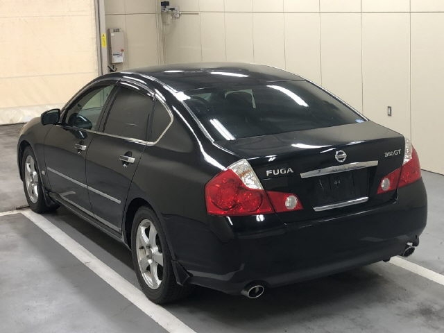 NISSAN FUGA