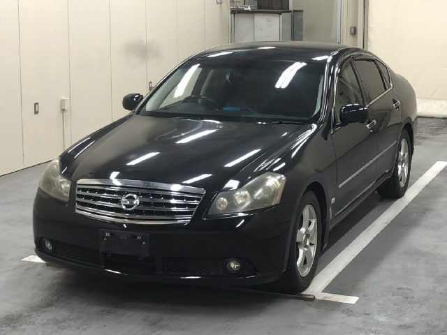 NISSAN FUGA