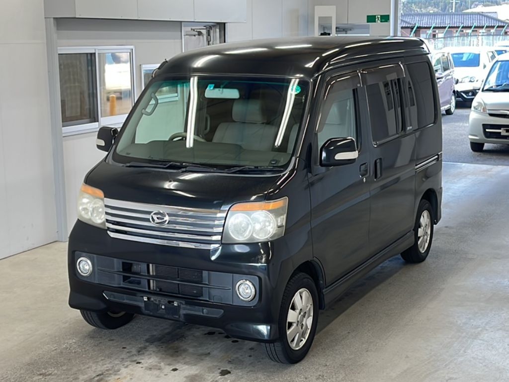 DAIHATSU ATRAI