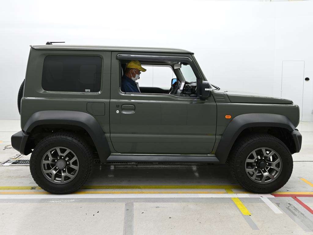 SUZUKI JIMNY SIERRA