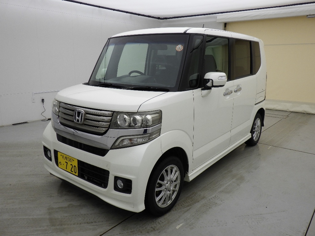 HONDA N-BOX
