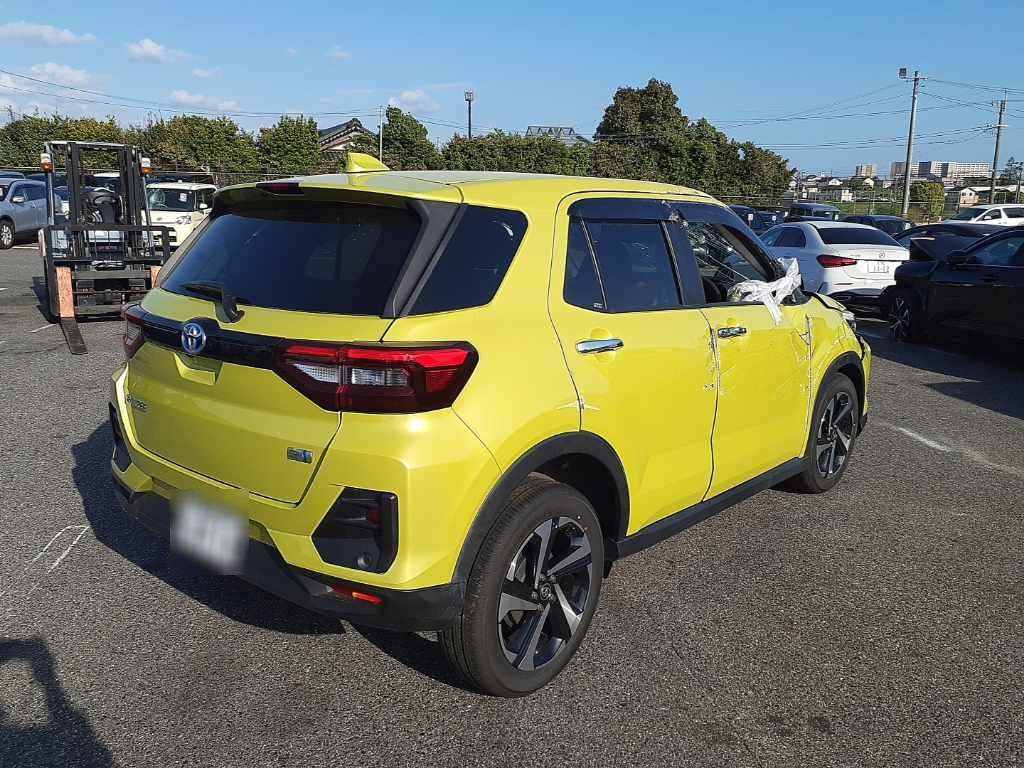 TOYOTA RAIZE