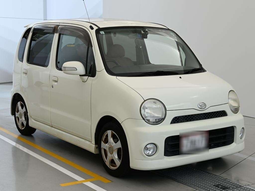 DAIHATSU MOVE LATTE