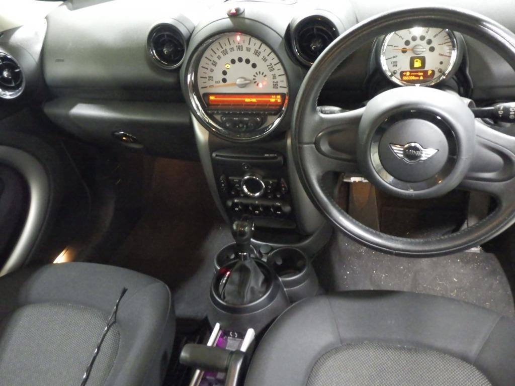MINI CROSSOVER