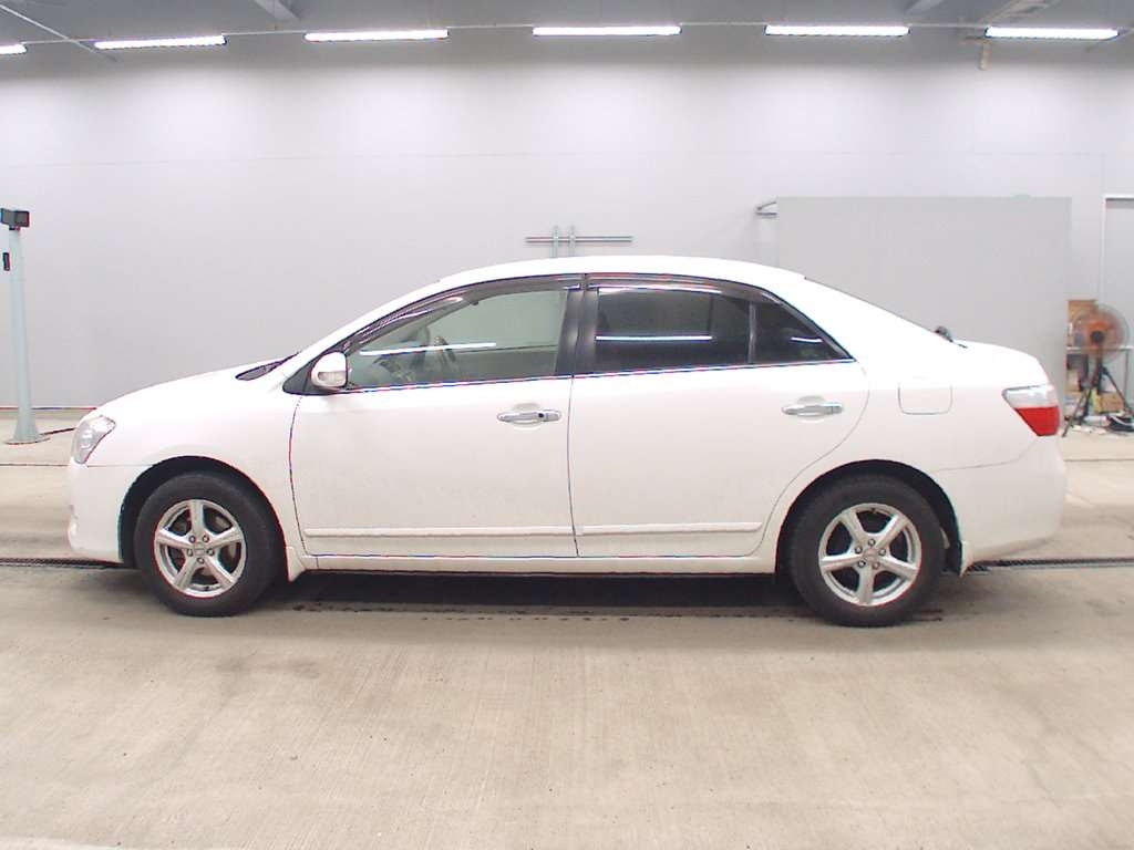 TOYOTA PREMIO