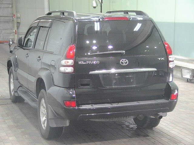 TOYOTA LAND CRUISER PRADO