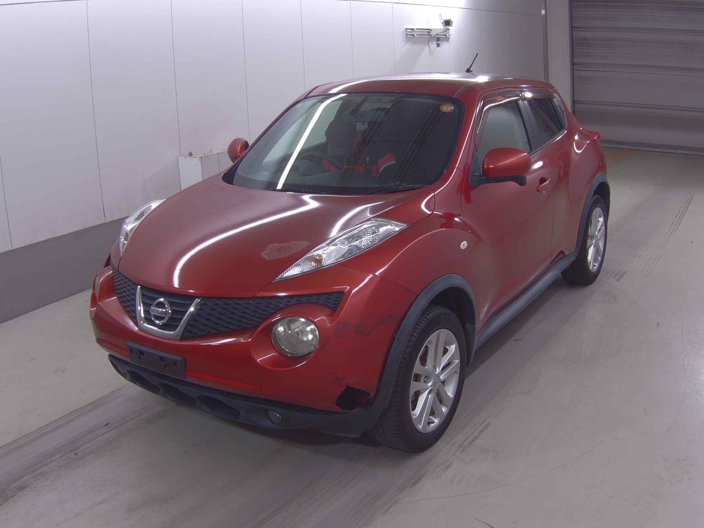 NISSAN JUKE