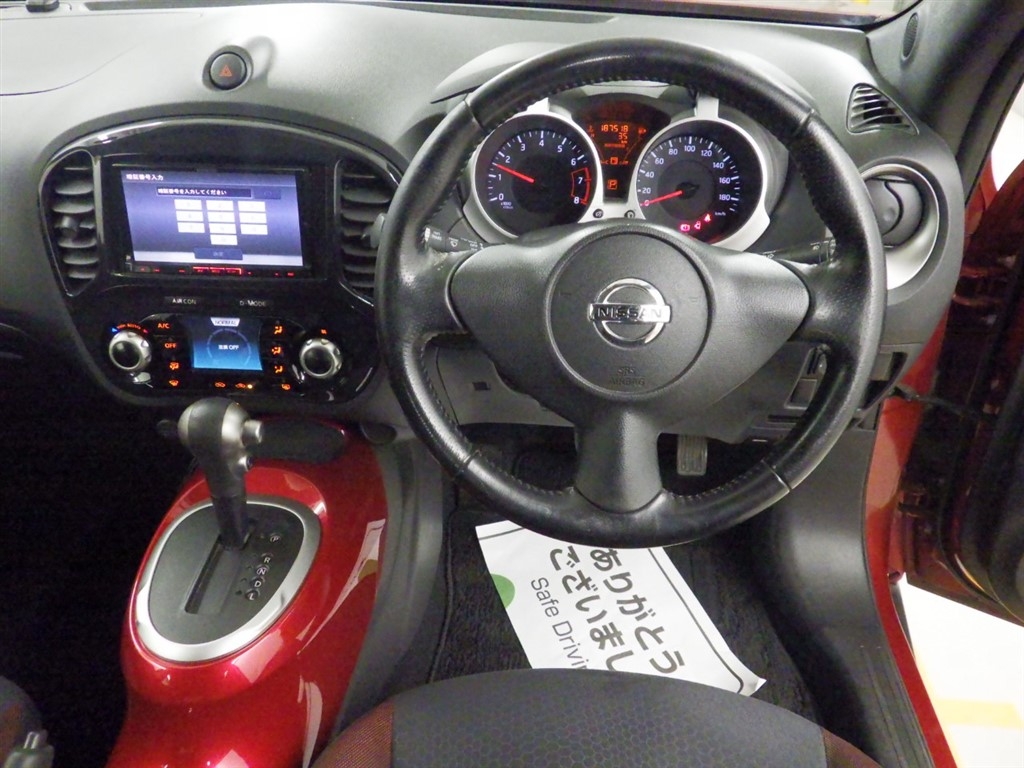 NISSAN JUKE