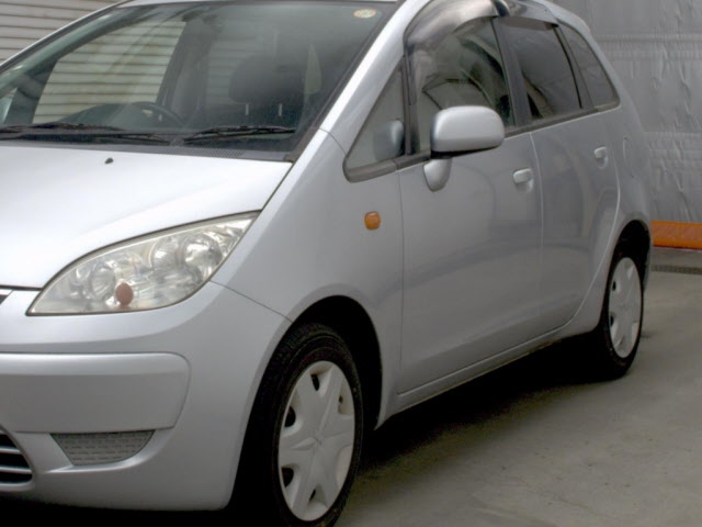 MITSUBISHI COLT PLUS