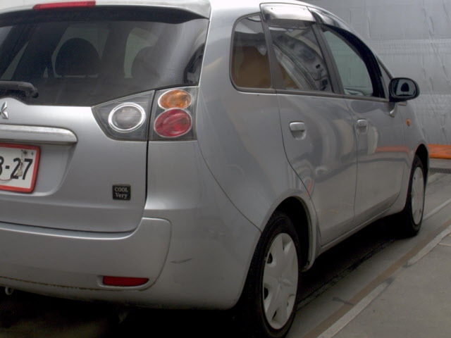 MITSUBISHI COLT PLUS