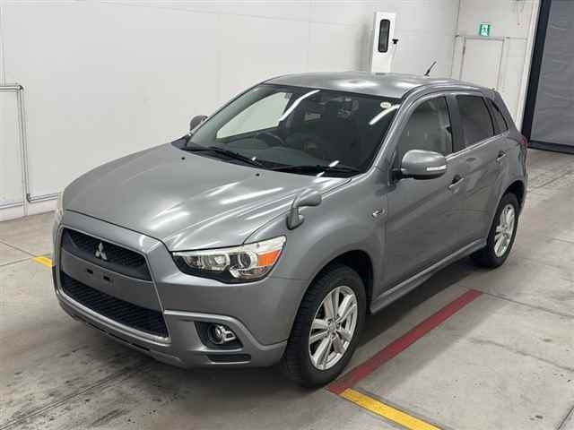 MITSUBISHI RVR