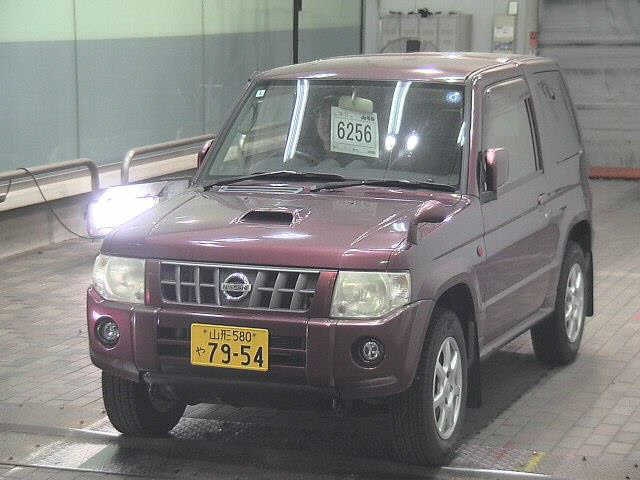 NISSAN KIX