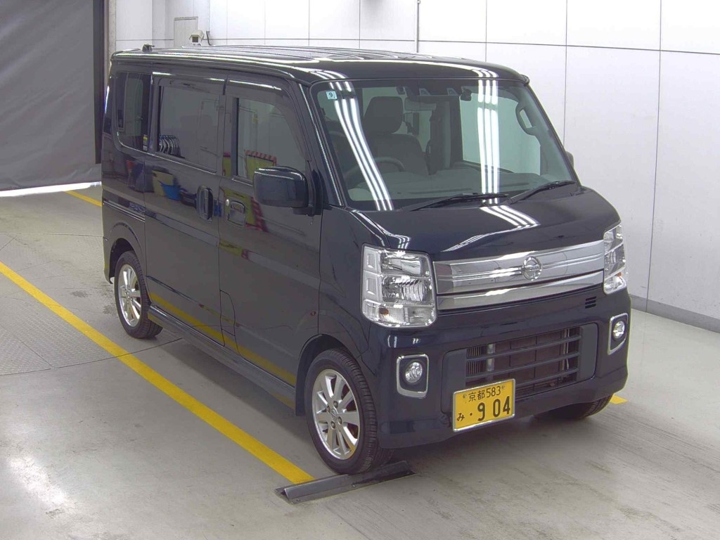 NISSAN NV100 CLIPPER