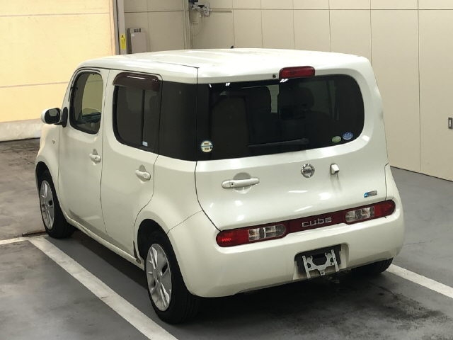 NISSAN CUBE