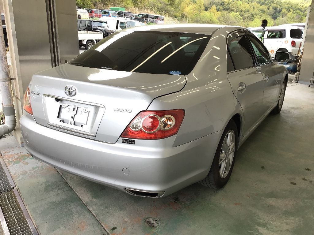 TOYOTA MARK X
