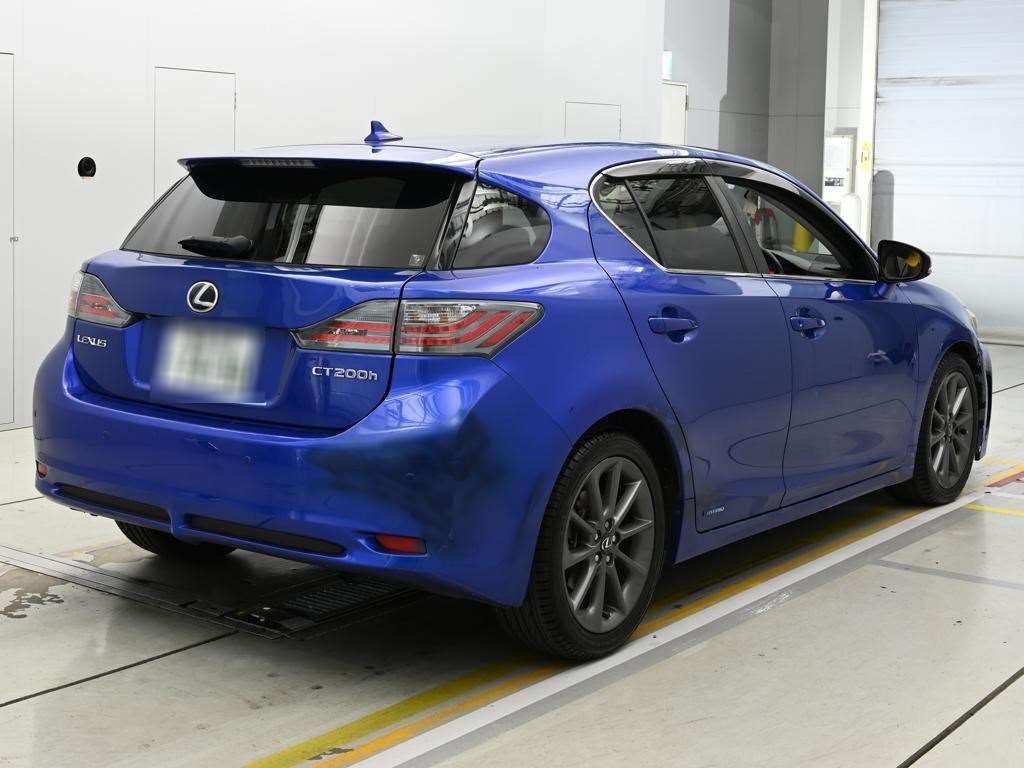 LEXUS CT200H