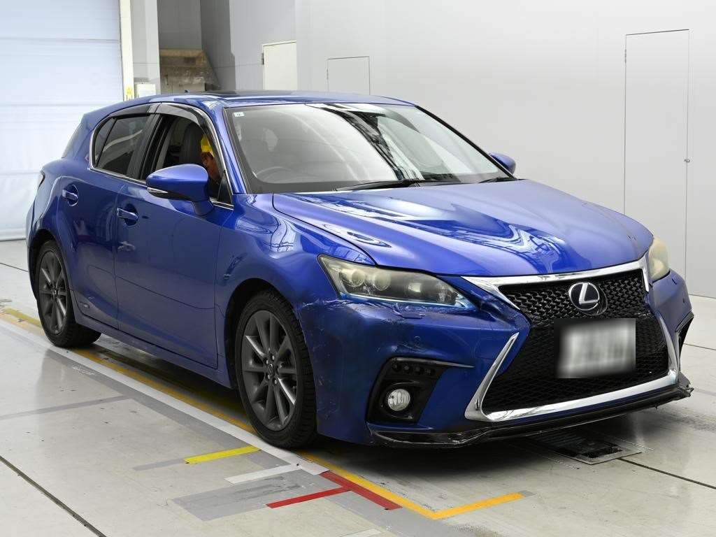 LEXUS CT200H