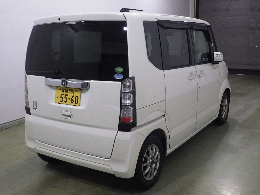 HONDA N-BOX
