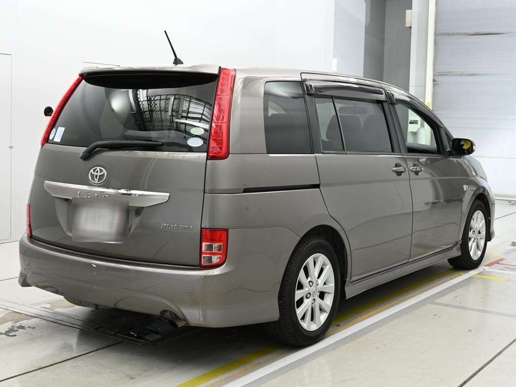 TOYOTA ISIS