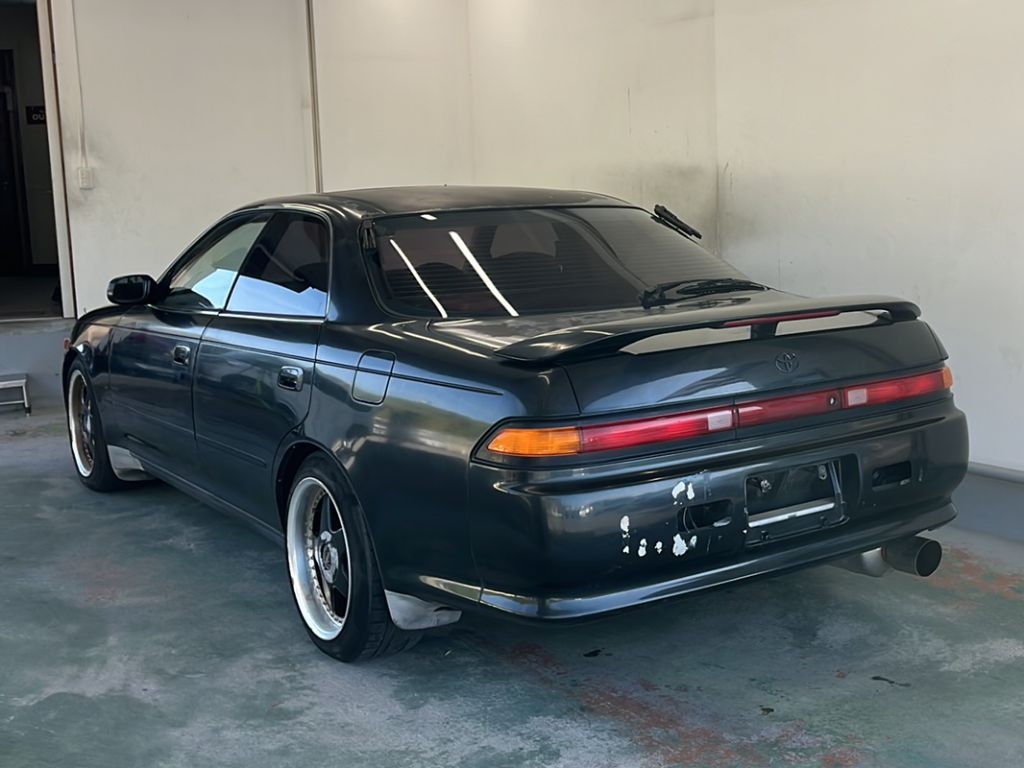 TOYOTA MARK II