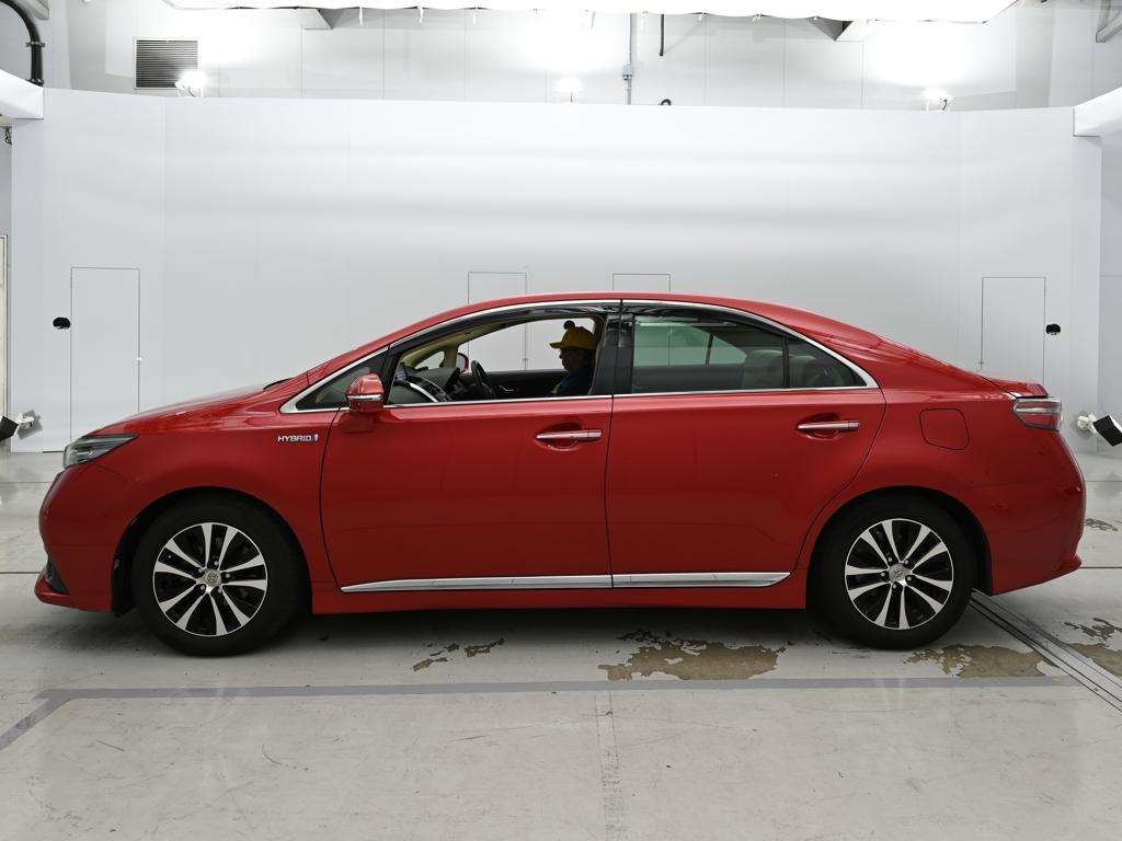 TOYOTA SAI