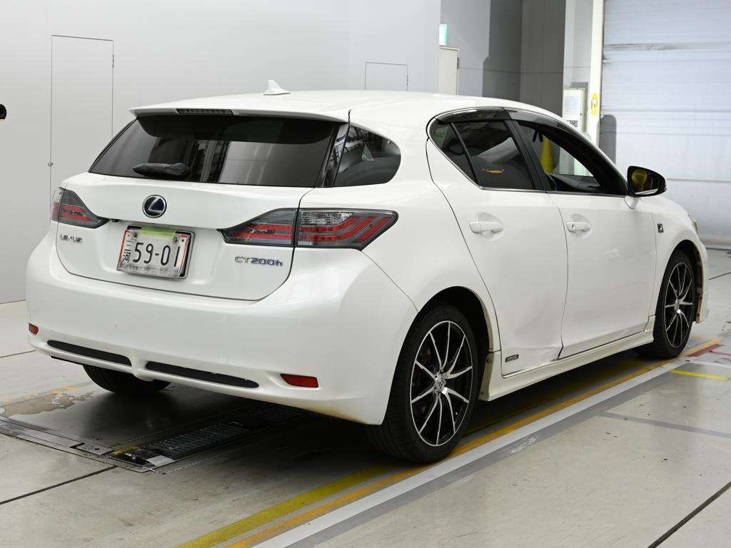 LEXUS CT200H