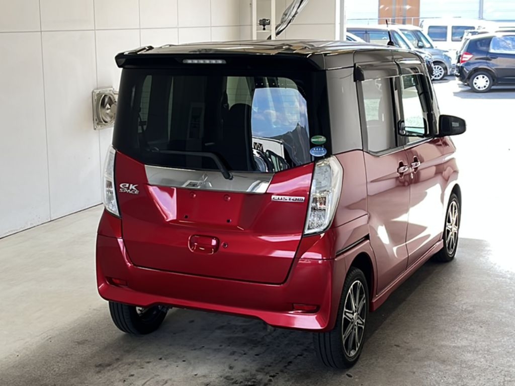 MITSUBISHI EK SPACE