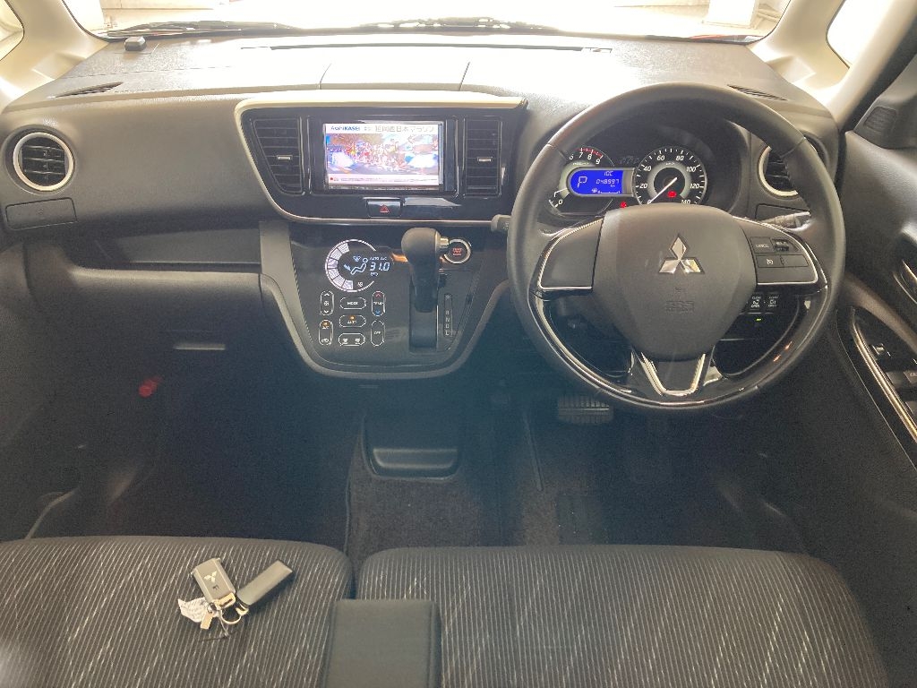 MITSUBISHI EK SPACE