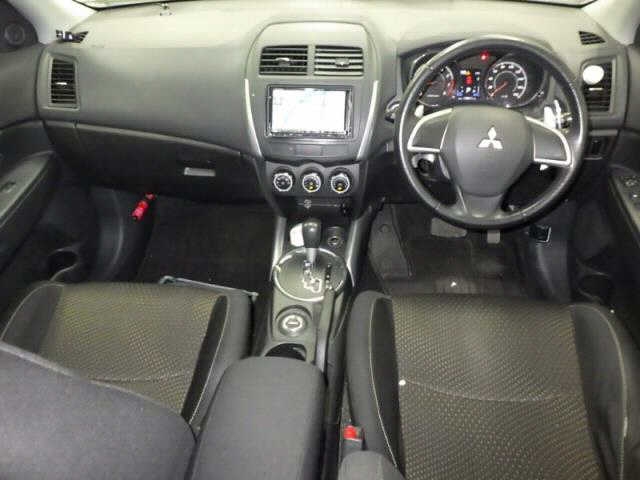 MITSUBISHI RVR
