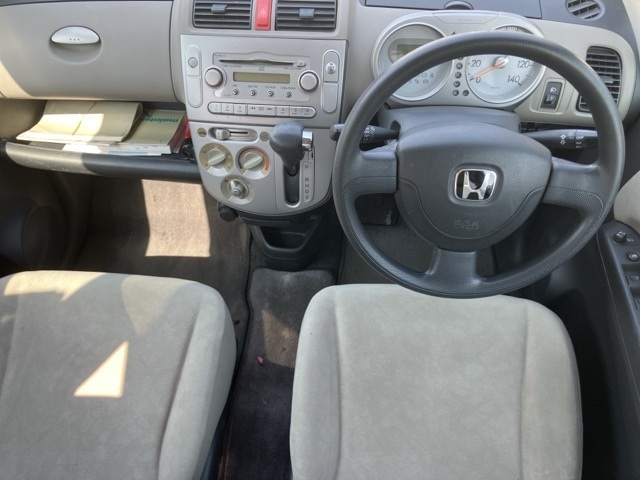 HONDA LIFE