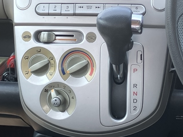 HONDA LIFE