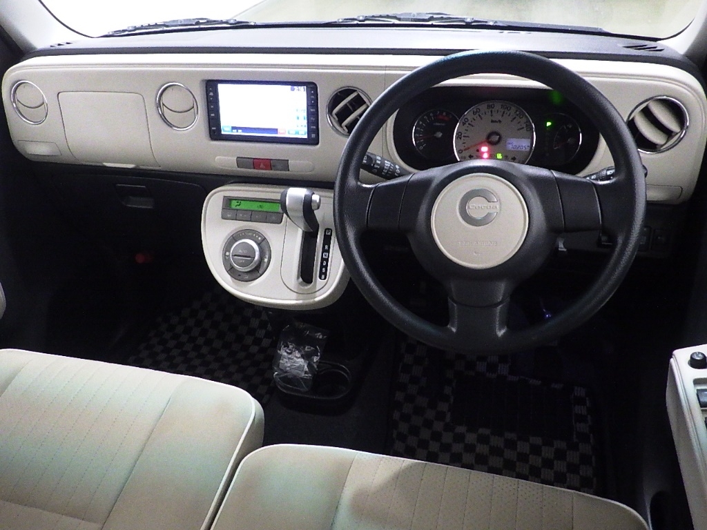 DAIHATSU MIRA COCOA