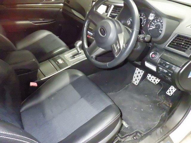 SUBARU LEGACY B4