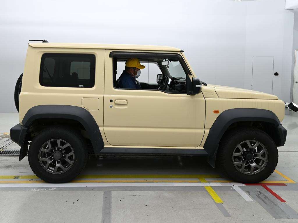 SUZUKI JIMNY SIERRA
