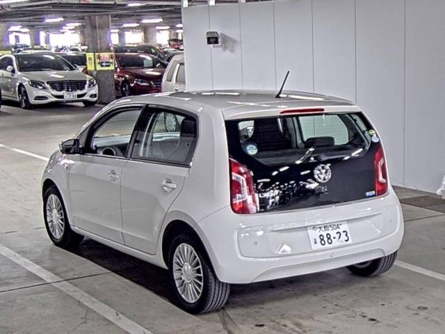 VOLKSWAGEN UP!