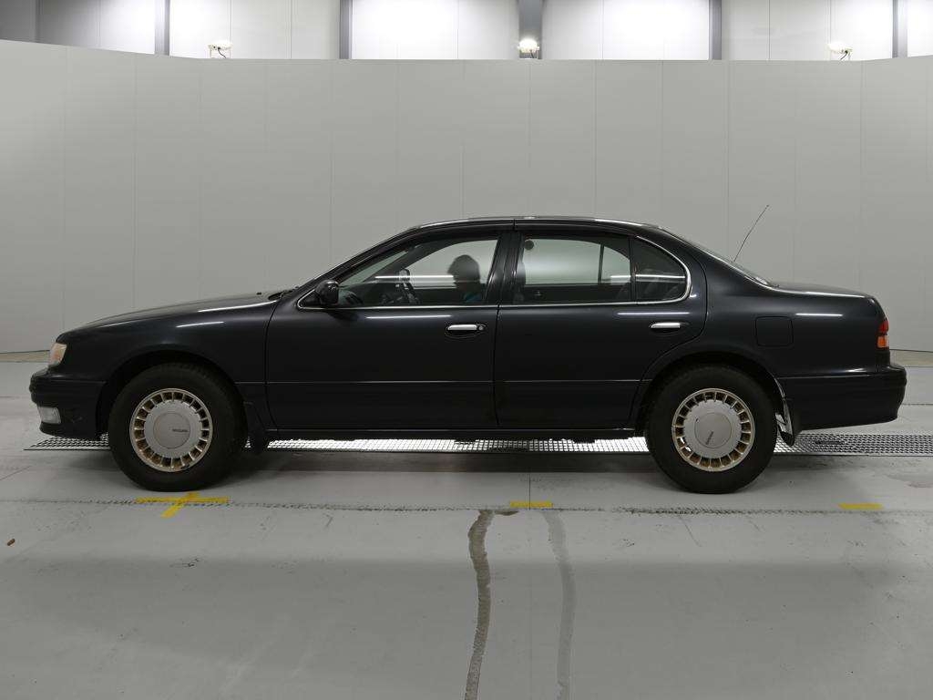 NISSAN CEFIRO