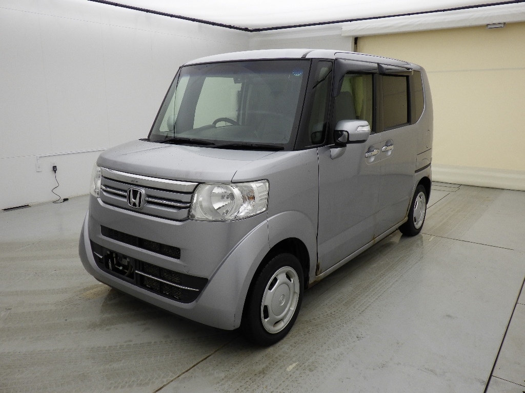 HONDA N-BOX