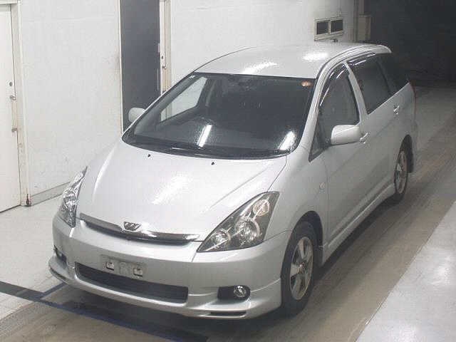 TOYOTA WISH