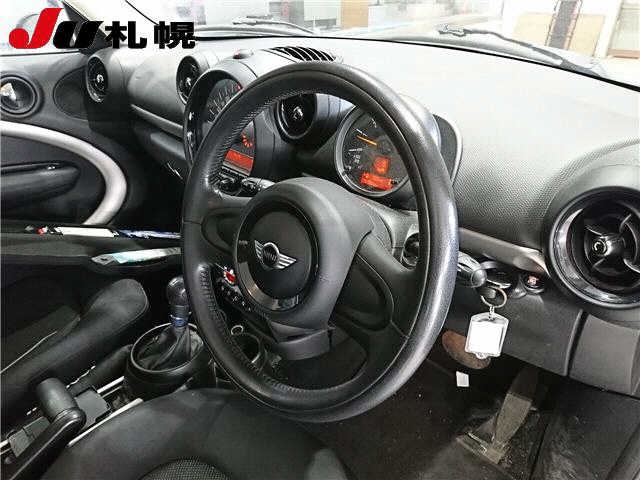 MINI CROSSOVER