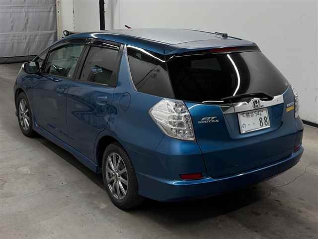 HONDA FIT SHUTTLE